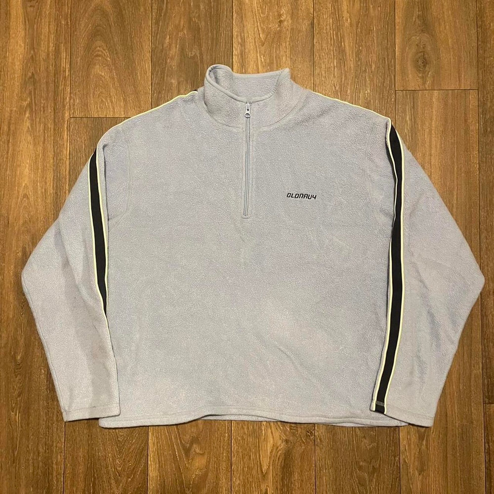 Vintage Old Navy light blue fleece quarter zip(fits a size L men’s)